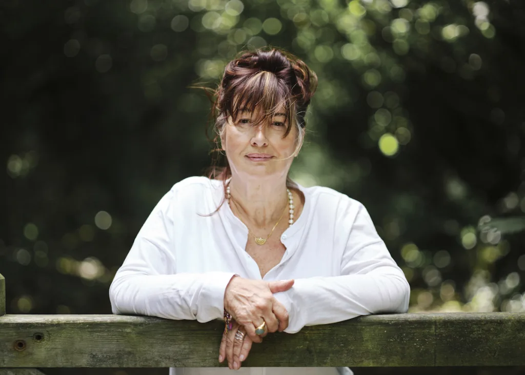 Intuitive healer Fiona Arrigo